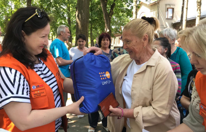 1,520 dignity kits were distributed to elderly women from Kyiv, Chernihiv, and Sumy regions in May 2023.