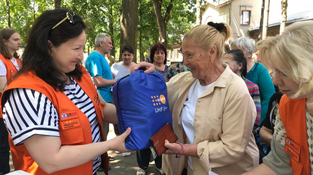 1,520 dignity kits were distributed to elderly women from Kyiv, Chernihiv, and Sumy regions in May 2023.