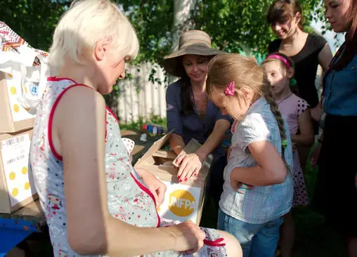 UNFPA Goodwill Ambassador Ashley Judd visited eastern Ukraine to draw attention to the vulnerability of women and girls in conflict