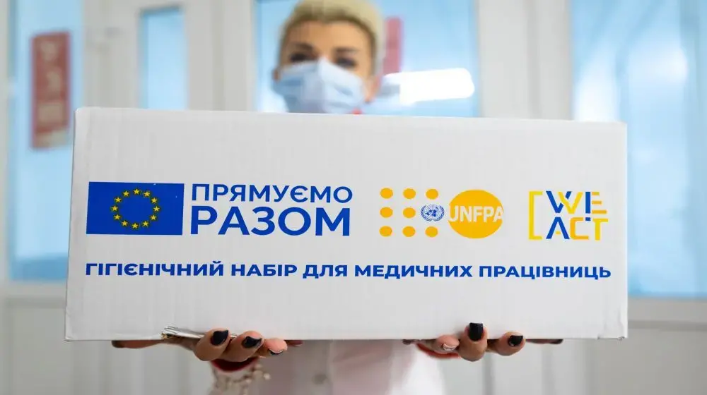 EU and UNFPA delivered hygenic kits for female healthcare workers on frontlines of COVID-19 response in Zaporizhzhia, Mykolayiv and Sumy regions