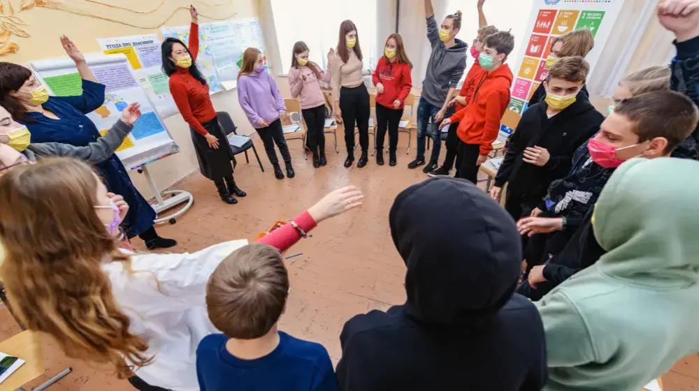 Підлітки Луганщини взяли участь у пілотному тренінгу з розвитку життєвих навичок